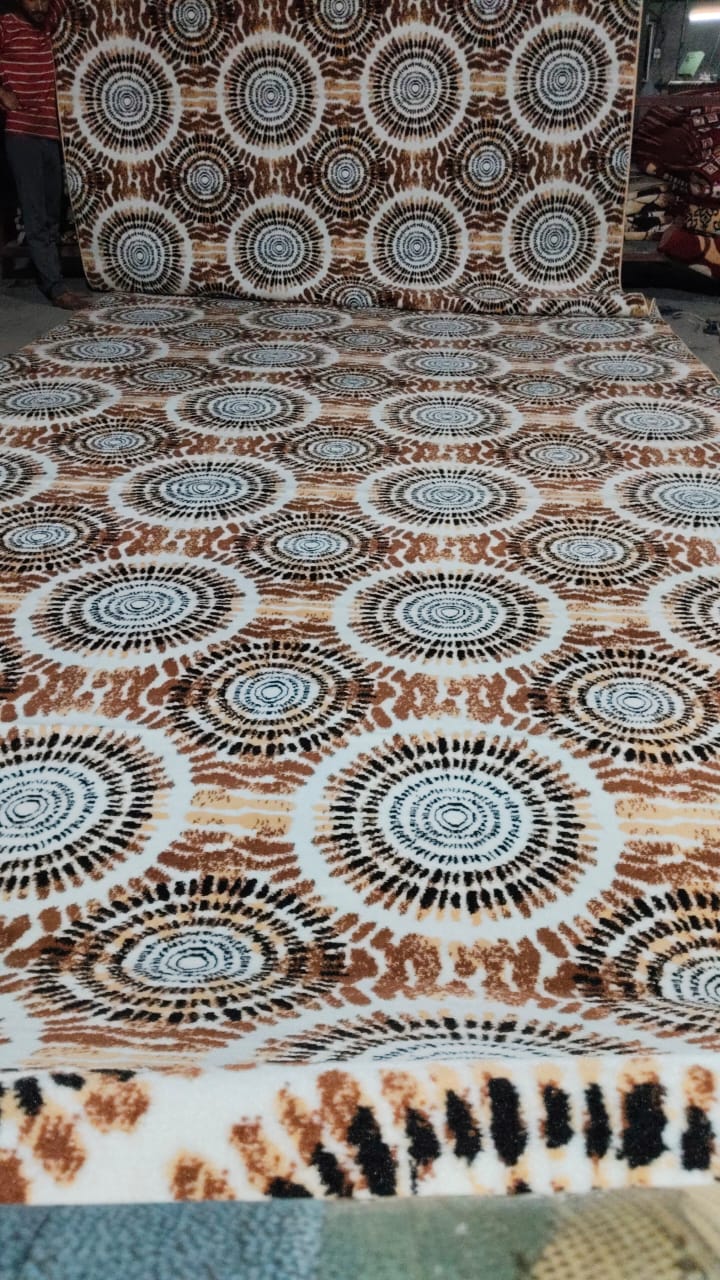 Machine-Made Floor Carpet Roll