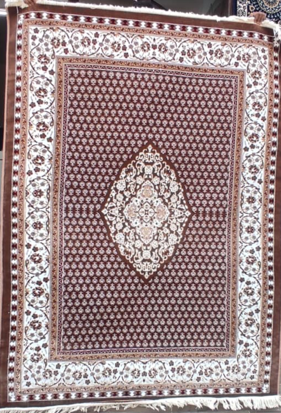 Classic Persian Brown Medallion Carpet